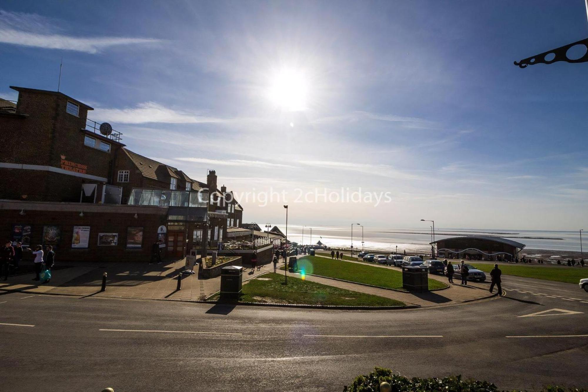 Brilliant Caravan For Hire At Manor Park In Hunstanton Norfolk Ref 23176K Hotel Exterior foto